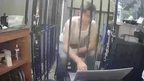 4u2keeplockedup online show from 10.14.25