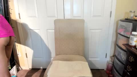 4ustyn online show from 01.06.25