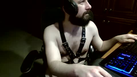 Snapshot of 54plusorminus12 chatting on 02.08.25 54 or - 12. online show from 02.08.25