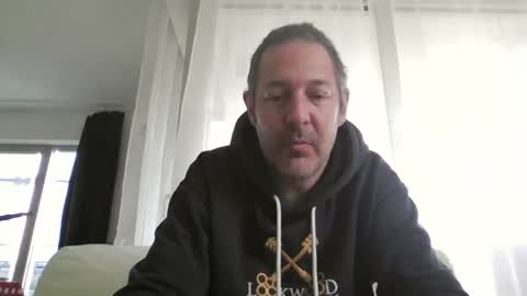 Larese Carlo online show from 05.05.26