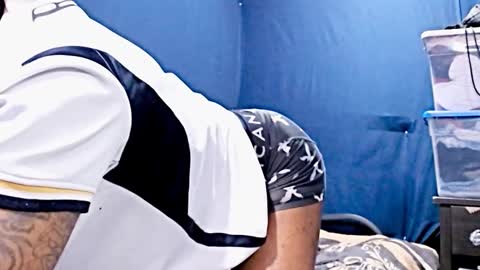 Tettaz GetitJusy4ya online show from 11.18.25