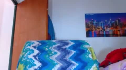 Snapshot of 69onebigkiss chatting on 02.12.26 kendra1811 is my X networks I HOPE YOU FOLLOW ME THANKS online show from 02.12.26