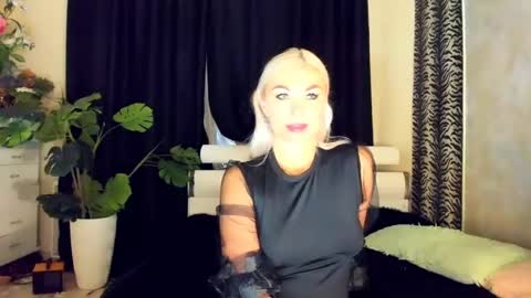 Snapshot of 6noangel66 chatting on 05.28.26 SABOTAGE online show from 05.28.26