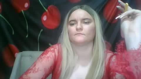 6redhotbunnie9 online show from 11.16.25