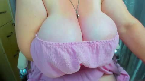 Snapshot of 777_brendi_777 chatting on 11.17.25 Brendi online show from 11.17.25