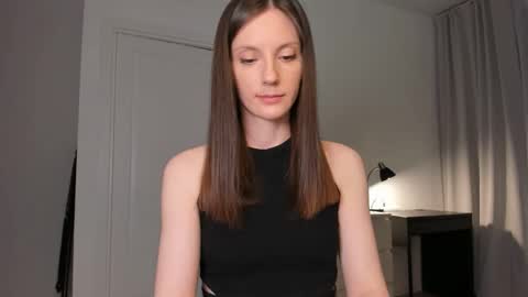 Anna online show from 02.17.26