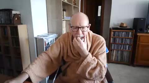  Papi  online show from 11.27.25