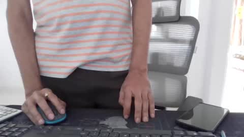 Snapshot of 8050pg chatting on 02.28.26 MROSE7080 online show from 02.28.26