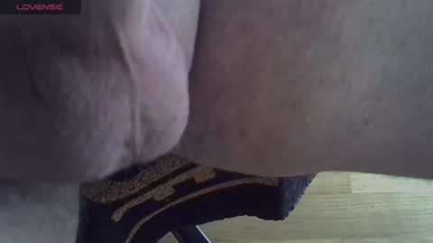 Maximilian Max online show from 11.15.25