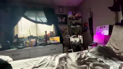 That girl online show from 01.13.26