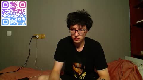 Snapshot of 8_goat chatting on 10.26.25 Phillip online show from 10.26.25