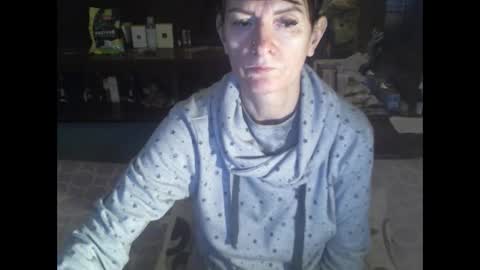 Snapshot of 8mistress8 chatting on 04.02.26 8MISTRESS8 online show from 04.02.26