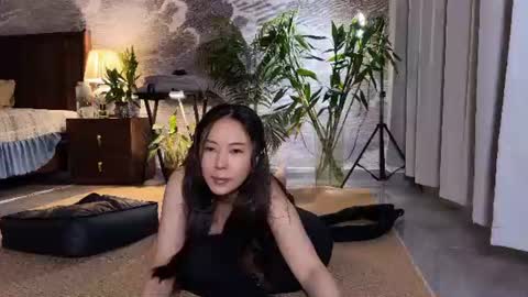 lily online show from 06.14.26