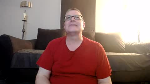 Snapshot of 989guy chatting on 06.14.26 989guy online show from 06.14.26