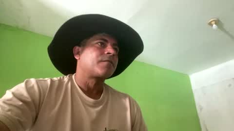 Snapshot of 9vinhocamshow chatting on 06.18.26 9vinhocamshow online show from 06.18.26