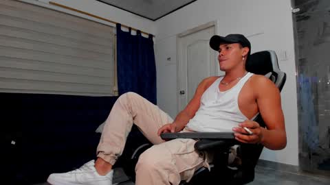 Snapshot of _0324 chatting on 12.05.24 rick online show from 12.05.24