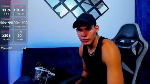 Snapshot of _0324 chatting on 03.08.25 rick online show from 03.08.25