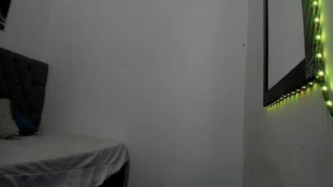 DERECK online show from 03.16.26