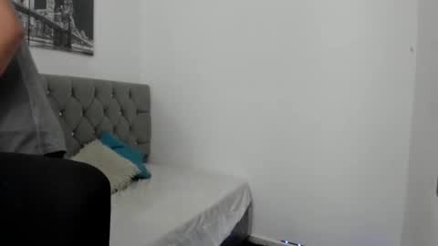 DERECK online show from 03.17.26