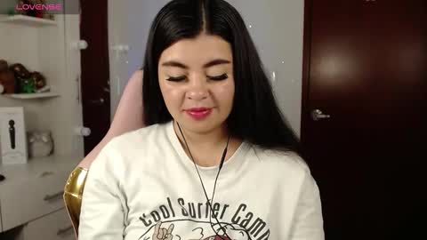 Snapshot of _aafrodita__ chatting on 02.11.26 Alexa online show from 02.11.26