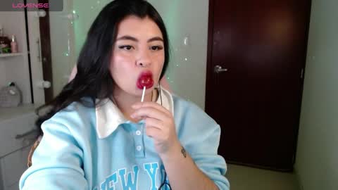 Snapshot of _aafrodita__ chatting on 04.08.26 Alexa online show from 04.08.26