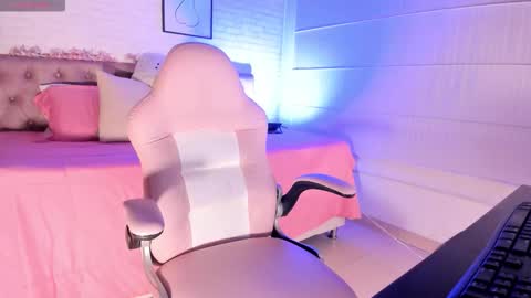 Aby online show from 11.25.25