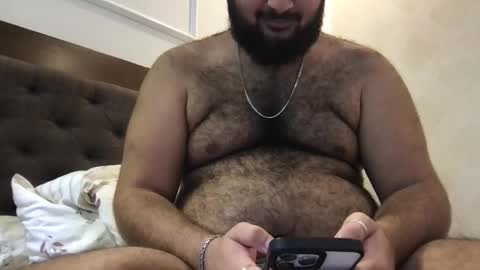 Snapshot of _alan_bear_ chatting on 04.10.26 Alan online show from 04.10.26