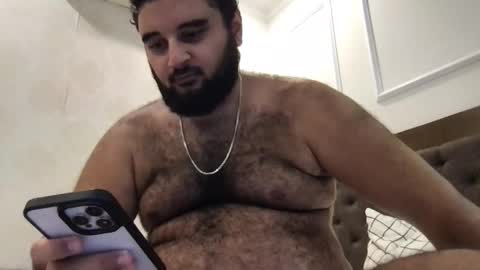 Snapshot of _alan_bear_ chatting on 05.14.26 Alan online show from 05.14.26