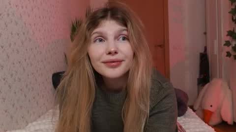 Snapshot of _aleksa chatting on 12.08.24 Alexa online show from 12.08.24