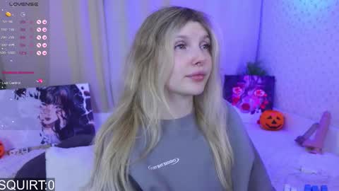 Snapshot of _aleksa chatting on 10.07.25 Alexa online show from 10.07.25