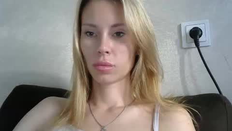 Snapshot of _alex1819 chatting on 10.09.25 _alex1819 online show from 10.09.25