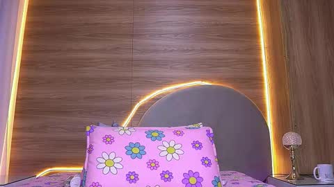 Snapshot of _alexaa_20 chatting on 03.12.26 Alexa online show from 03.12.26