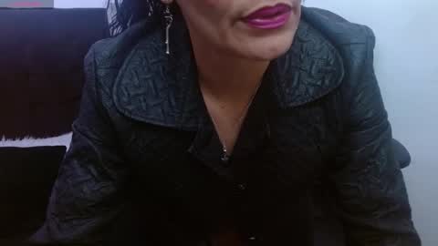 Alexandra online show from 10.27.25