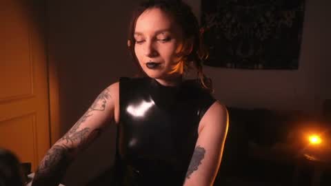 Snapshot of _alicemorrison_ chatting on 07.04.26 Alice Morrison Mistress Datura online show from 07.04.26