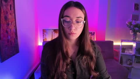 Snapshot of _allisontyler chatting on 05.18.26 Allison online show from 05.18.26
