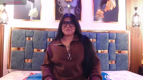 Angela  online show from 05.01.26