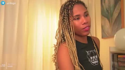 Angie -  online show from 11.04.25