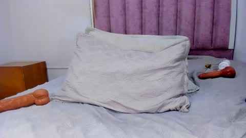 Any online show from 03.06.25