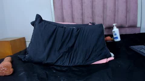 Any online show from 03.10.25