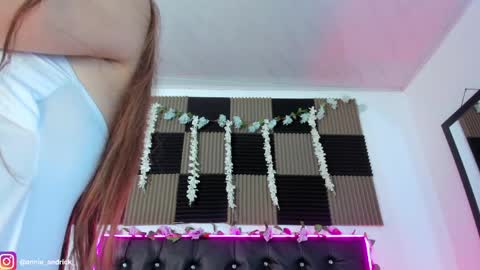 Annie Andrick online show from 05.17.26