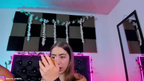 Annie Andrick online show from 05.29.26