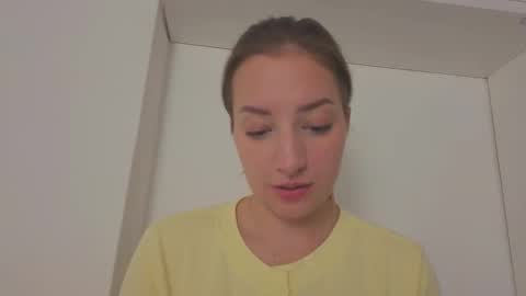 Anna online show from 10.03.25