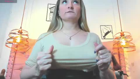 _antonella_11 online show from 06.10.26