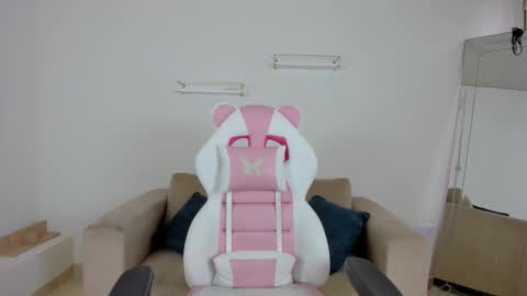    online show from 11.28.25