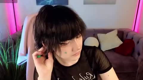 Snapshot of _arlie_ chatting on 07.16.26 Alice online show from 07.16.26
