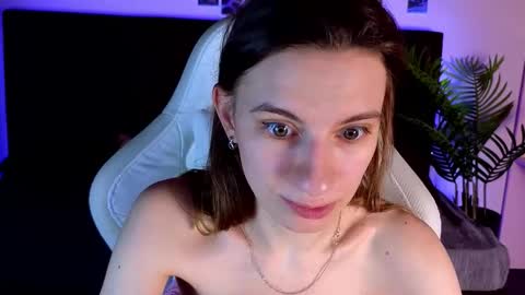 _ash_leyy_ online show from 02.20.26