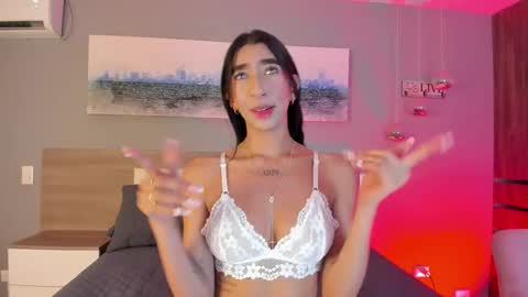 Ashly online show from 11.02.25