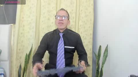 Axel online show from 07.07.26