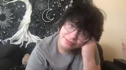 Snapshot of _bandit_b0y chatting on 12.13.24 bandit online show from 12.13.24