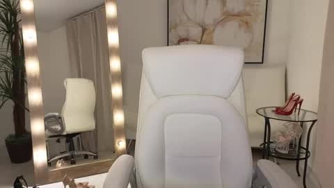 Beylly online show from 03.11.25